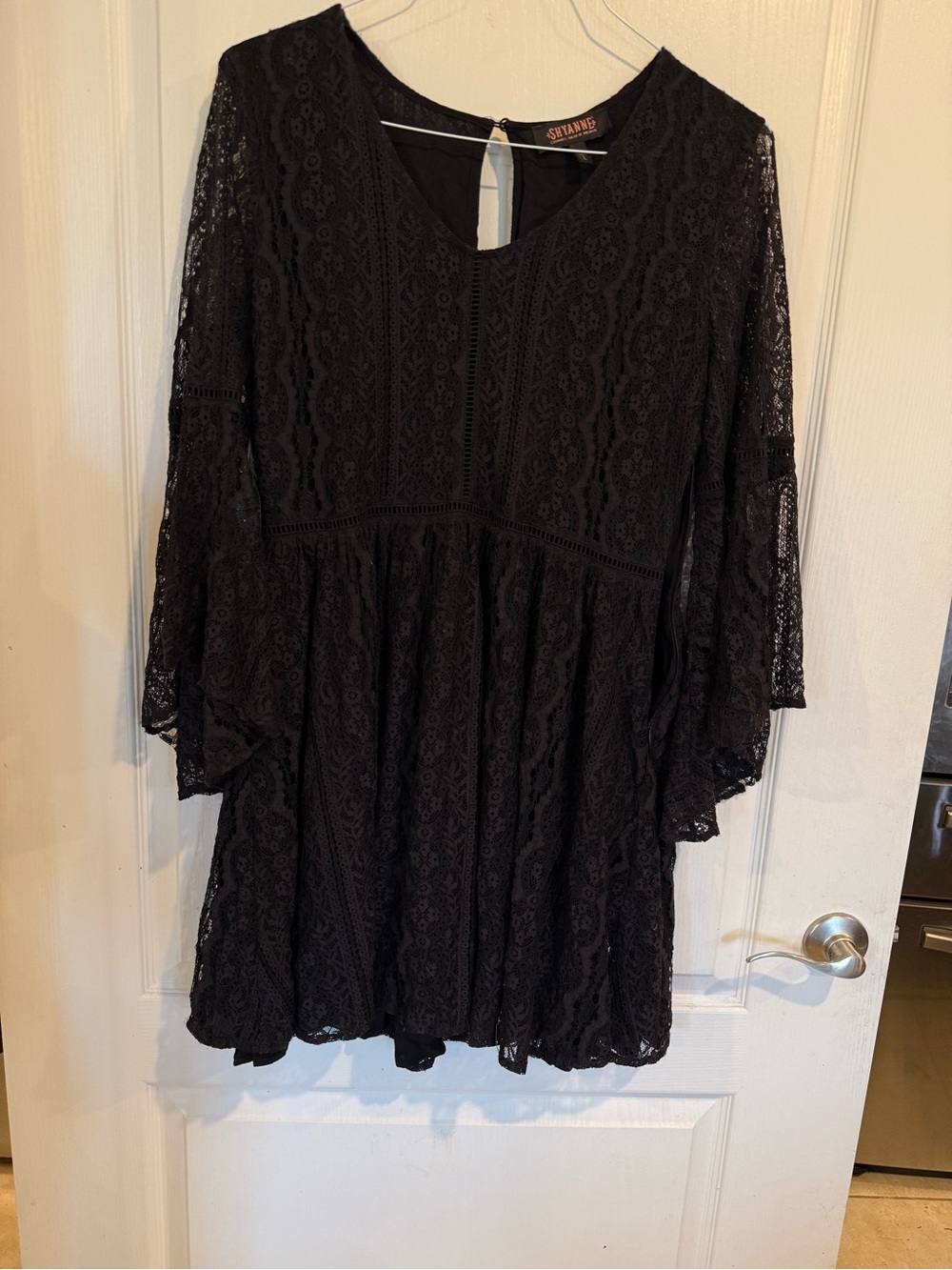 Shyanne black lace mini dress long bell sleeves keyhole back large new w tag